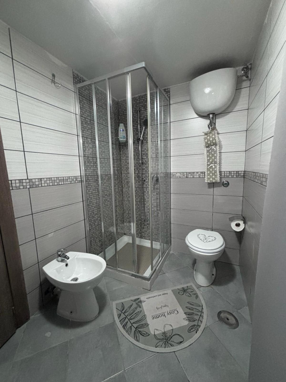 Apartamento La Casa Di Zia Raf Nápoles Exterior foto